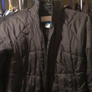 Small Columbia down jacket